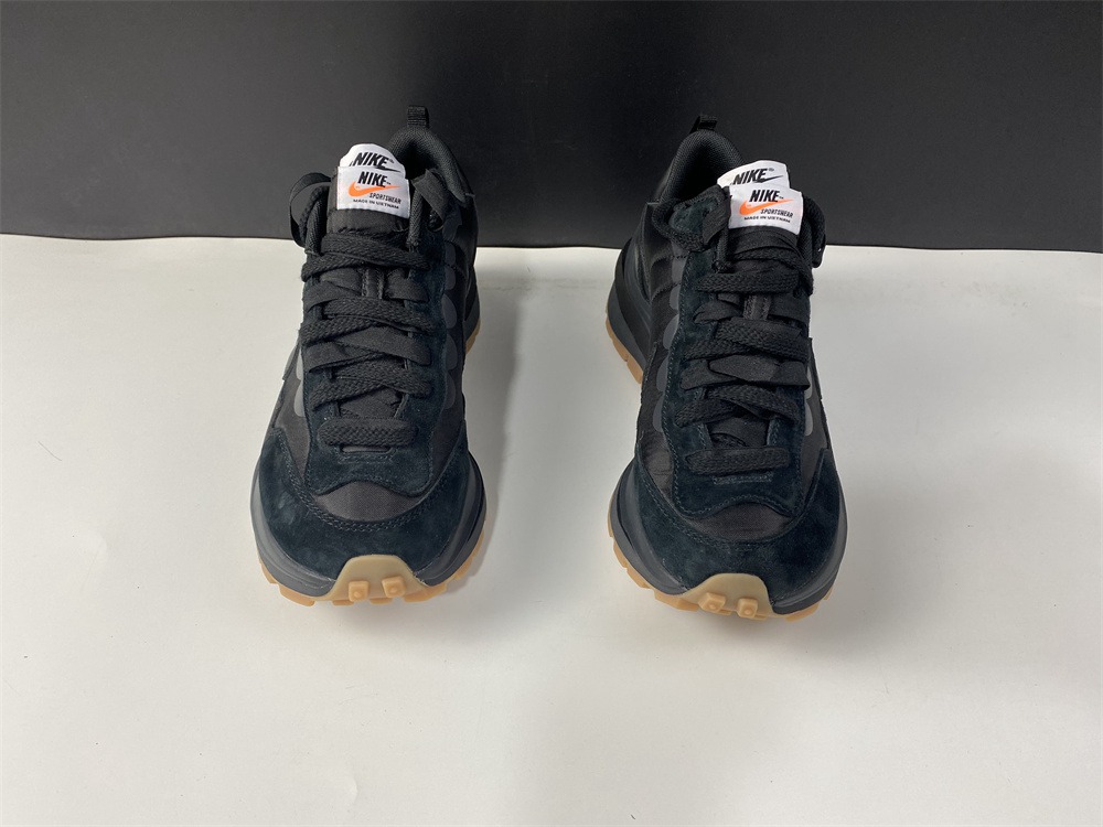 Sacai x Nike VaporWaffle DD1875-001